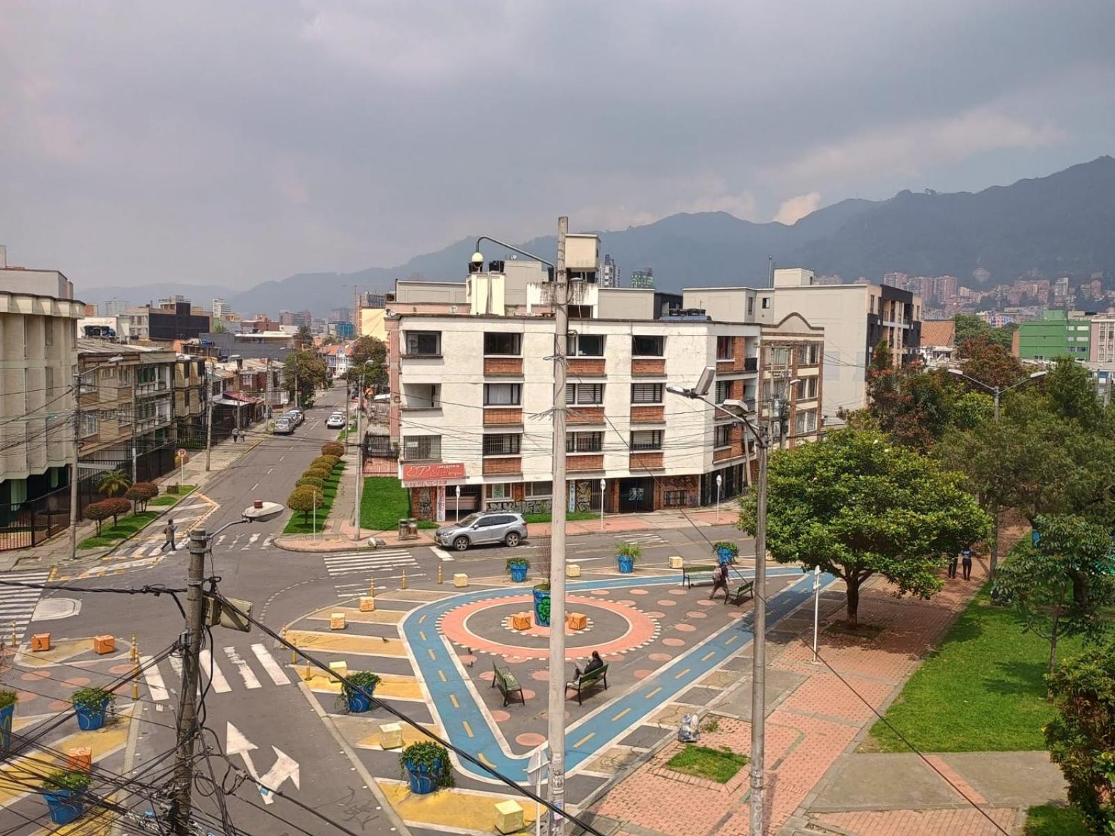 Hoteles Bogota Inn Galerias Εξωτερικό φωτογραφία