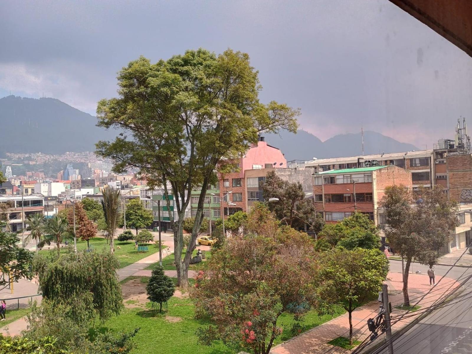 Hoteles Bogota Inn Galerias Εξωτερικό φωτογραφία