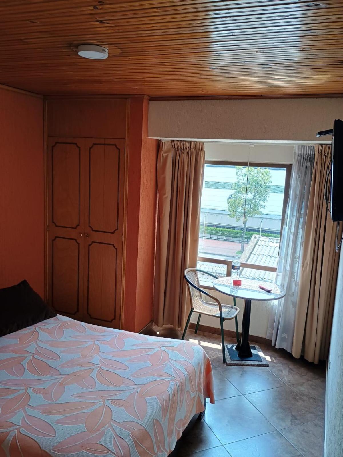 Hoteles Bogota Inn Galerias Εξωτερικό φωτογραφία